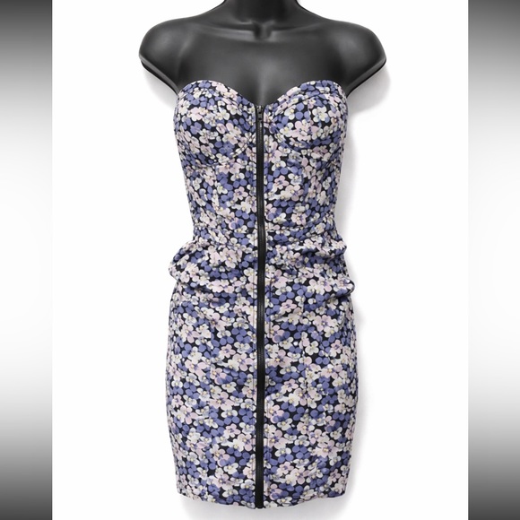 H&M Dresses & Skirts - Divided Blue and White Floral Strapless Dress